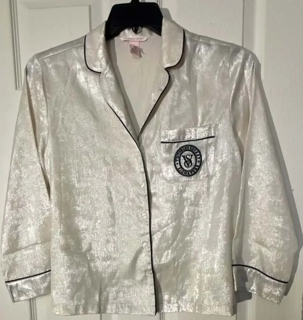 Victoria's Secret Satin Pajama Top Size XS White